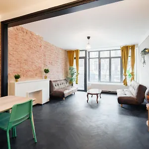 Charming And Spacious In The Heart Of Appartement Antwerpen